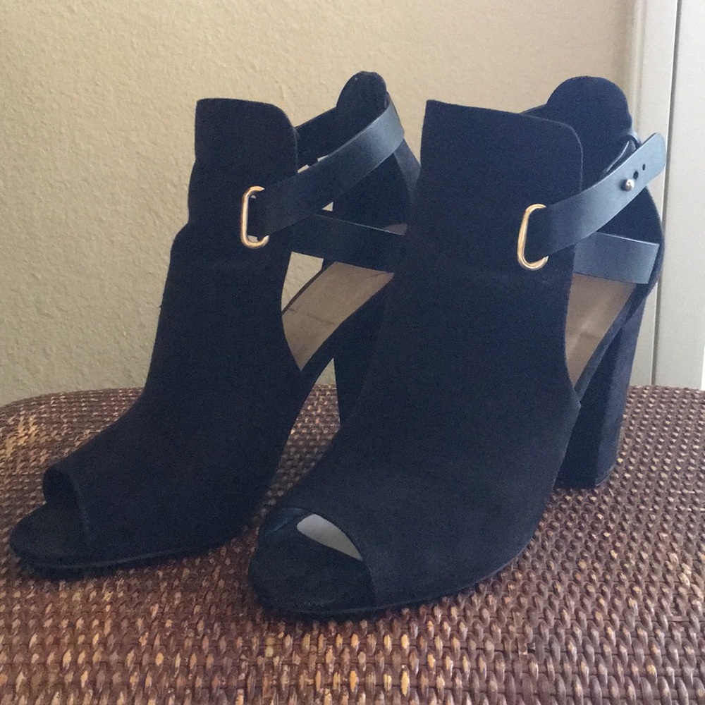 Black open toe boots